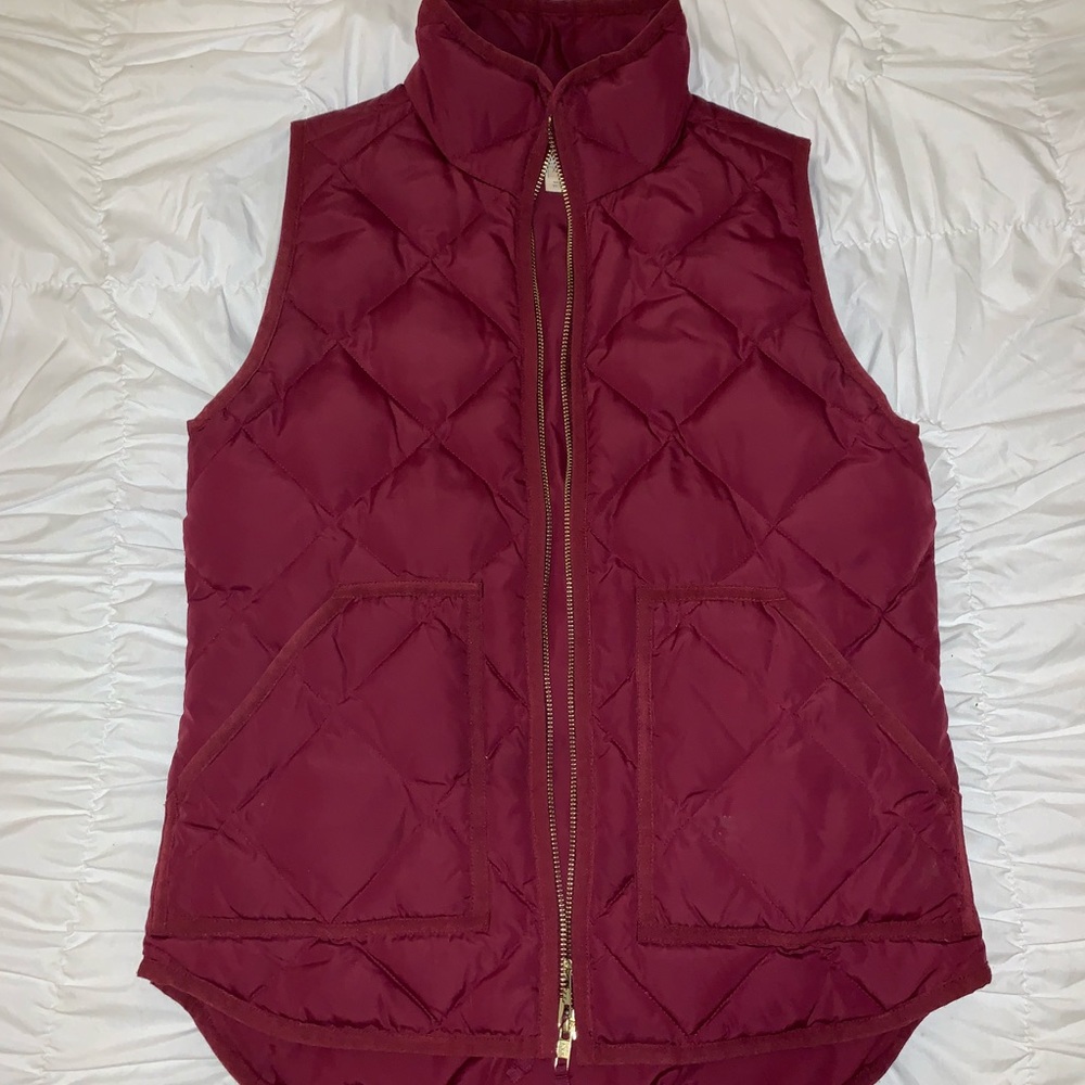 Burgundy JCrew Puffer Vest, size XXS